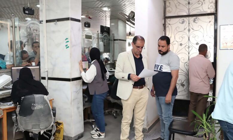 رئيس مدينة كفر الشيخ يتابع منظومة التصالح والمركز التكنولوجي