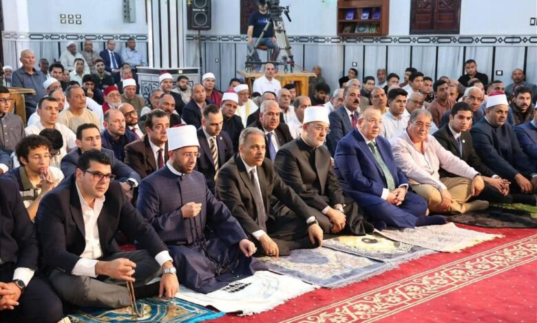 أجواء إيمانية وروحانية وابتهالات دينية في ذكرى ميلاد الإمام الأكبر