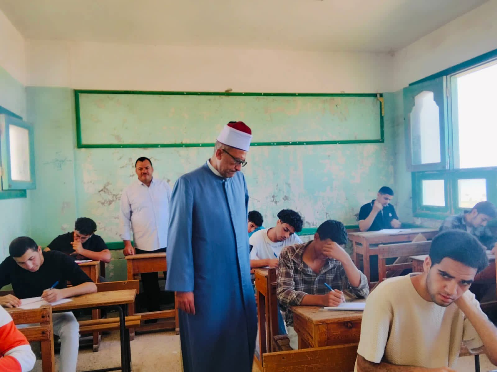 طلاب العلمي بالأزهر يؤدون امتحان الفقه بكفر الشيخ 