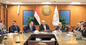 وزير التربية والتعليم يتابع انتظام أول أيام امتحانات الثانوية العامة من غرفة العمليات المركزية بالوزارة