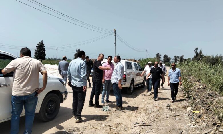 متابعة ميدانية لمشروعات دسوق وانطلاق صيانة طريق شباس الملح ب6.8 مليون جنيه