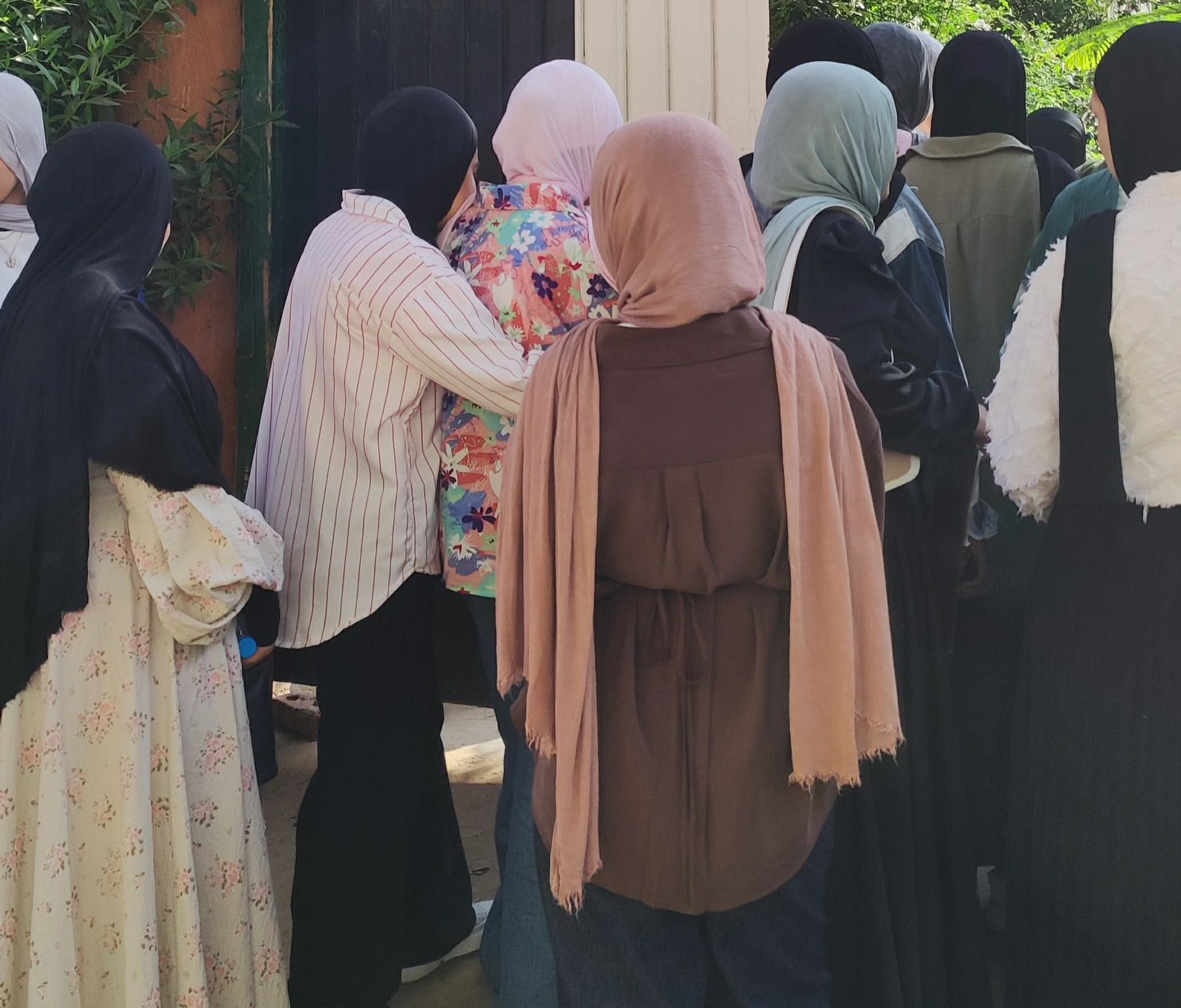 طلاب الثانوية العامة بكفرالشيخ يؤدون امتحاني الكيمياء والجغرافيا