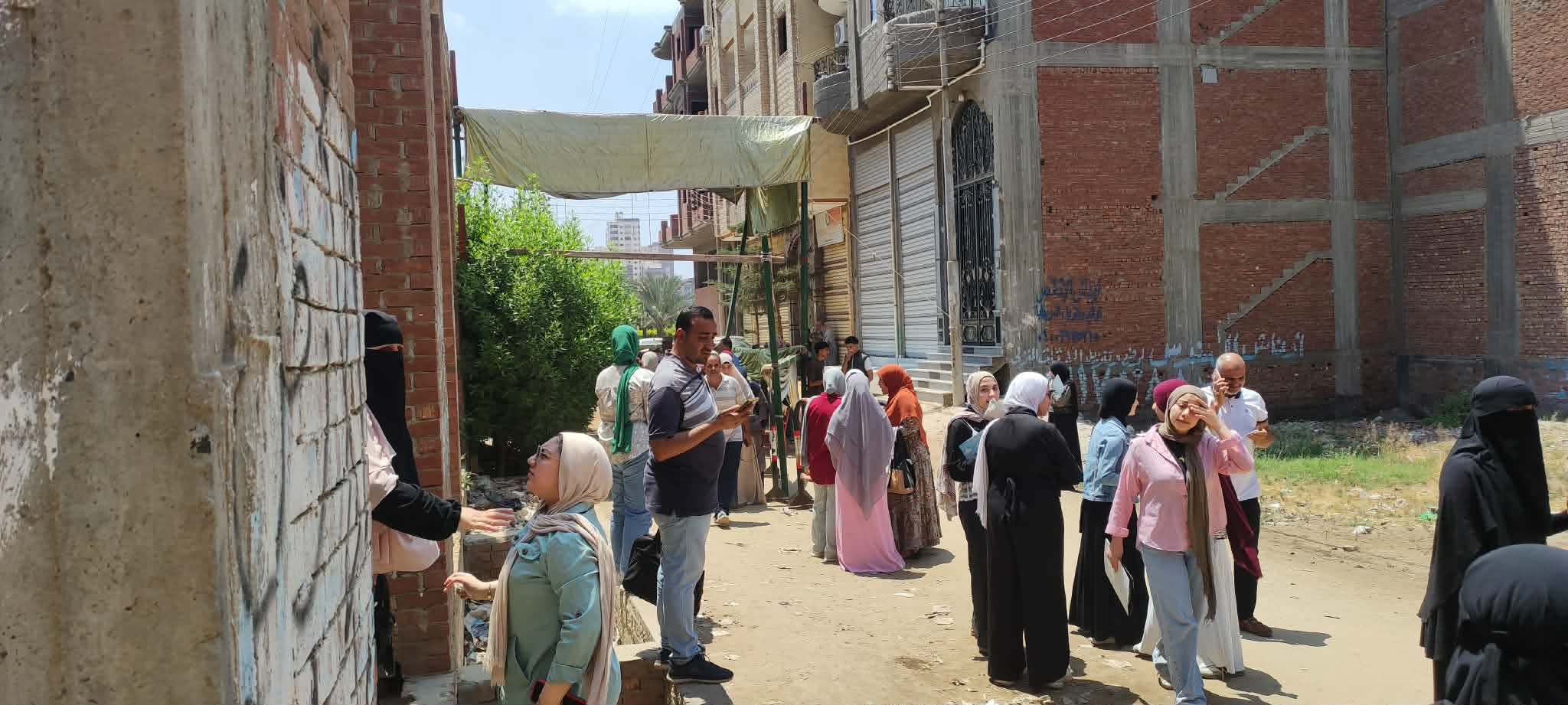 ارتياح واسع بين طلاب الثانوية العامة بكفر الشيخ بعد امتحاني الفيزياء والتاريخ