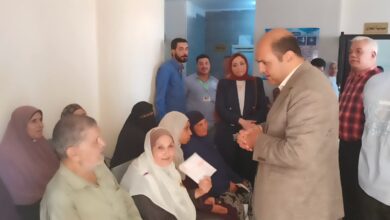 من العيادة للطريق للسرفيس .. دسوق تتحرك لتسهيل رحلة المواطن إلى التأمين الصحي