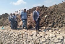 رئيس مدينة دسوق يتابع اعمال التكاسي بترعة الجنائية اليسرى بطريق شباس الملح 
