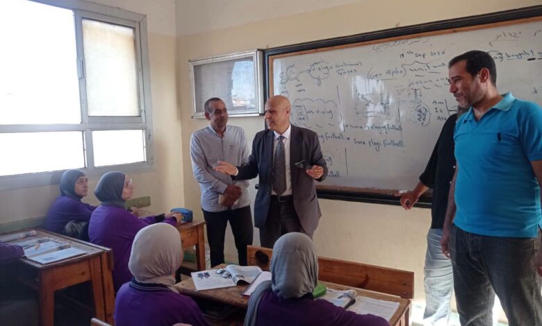 مدير تعليم دسوق .. يواصل جولاتة الميدانية مع انطلاق الدراسة