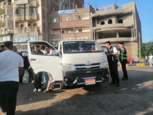 الدفع ب 60 سيارة فجراً بمواقف دسوق لنقل طلاب جامعة كفر الشيخ