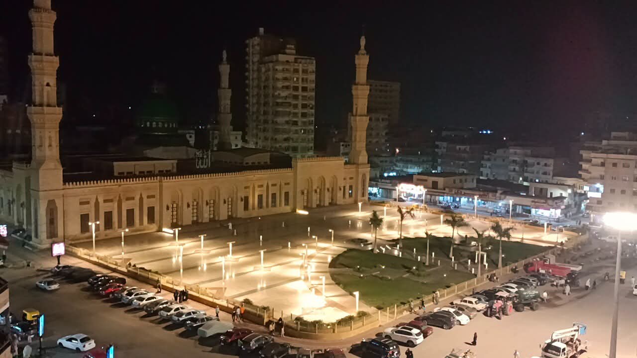 دسوق تتزين استعداداً للمولد الإبراهيمي